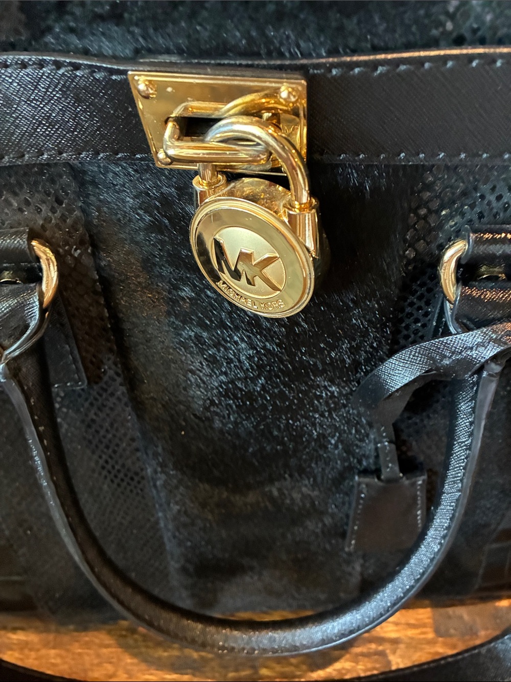 Michael Kors Black Mixed-Texture Shoulder Bag with Gold Hardware - Picture 3 of 13